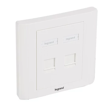 Legrand süllyesztett szerelvény - 2xRJ45 keystone port fogadására, egyenes, fehér burkolattal és kerettel, címketartóval